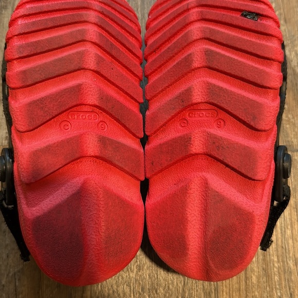 Crocs (Toddler) - Picture 10 of 10